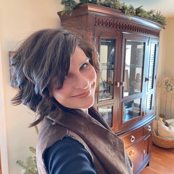 Meet your Posher, Lauren - Picture 13 of 16